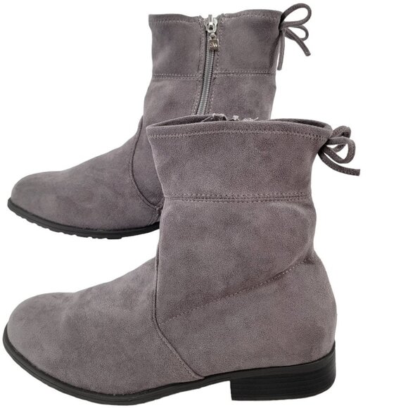 Stuart Weitzman Lowland Grey Ankle Booties Side Zipper 5‎ - Picture 1 of 11